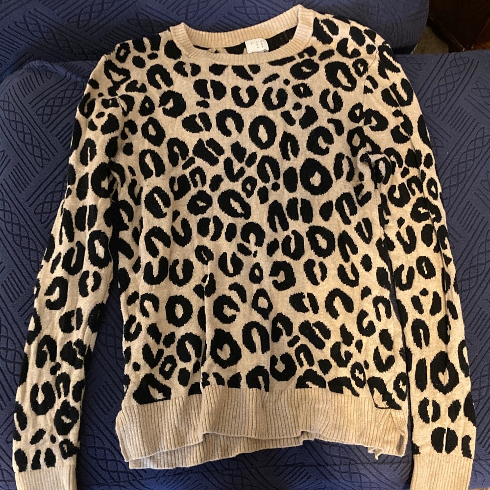 Leopard Print Sweater - Black and Tan